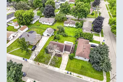 1029 Langlade Avenue, Green Bay, WI 54304 - Photo 44