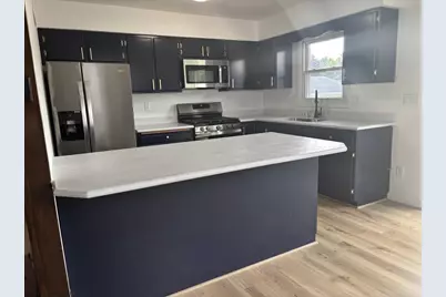 1135 Greenfield Trail, Oshkosh, WI 54904 - Photo 6