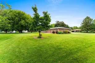 2536 Delwood Dr, Green Bay, WI 54302 - Photo 44