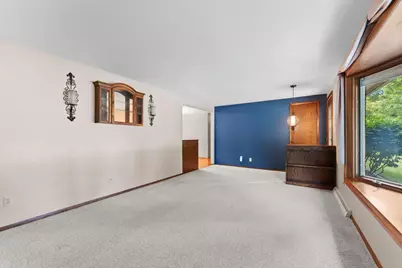 2536 Delwood Drive, Green Bay, WI 54302 - Photo 4