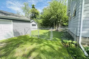 312 E Franklin Ave, Neenah, WI 54956 - Photo 6