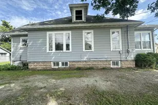 312 E Franklin Ave, Neenah, WI 54956 - Photo 4