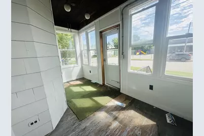 312 E Franklin Avenue, Neenah, WI 54956 - Photo 10