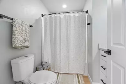 857 Hunt Avenue, Neenah, WI 54956 - Photo 20