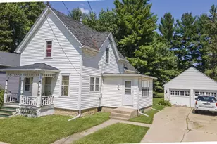 53 Union St, Ripon, WI 54971 - Photo 1
