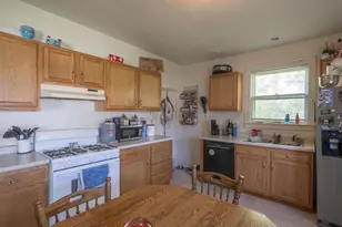 208 W Jackson St, Ripon, WI 54971 - Photo 6