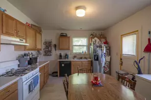 208 W Jackson St, Ripon, WI 54971 - Photo 4