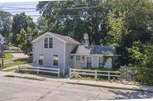 114 Washington St, Ripon, WI 54971 - Photo 1