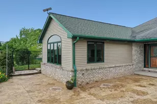 23689 Manitowoc Rd, Reedsville, WI 54230 - Photo 4