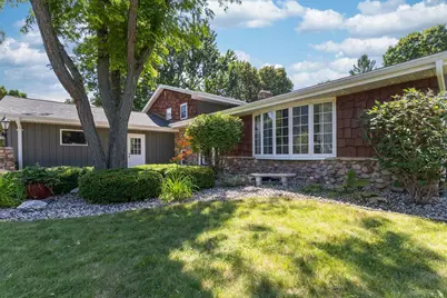 1919 Brookfield Drive, Neenah, WI 54956 - Photo 50