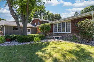 1919 Brookfield Dr, Neenah, WI 54956 - Photo 50