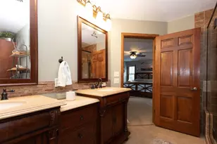 1919 Brookfield Dr, Neenah, WI 54956 - Photo 36