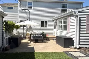 513 E Lindbergh St, Appleton, WI 54911 - Photo 6