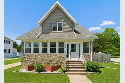 939 Wisconsin Avenue, North Fond du Lac, WI 54937 - Photo 2