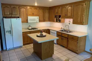 2223 Hopf Ln, De Pere, WI 54115 - Photo 6
