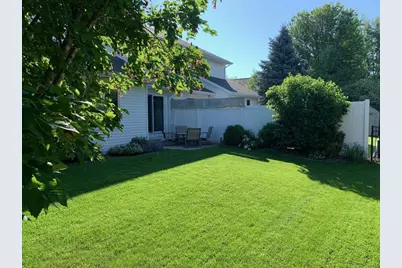 2223 Hopf Lane, De Pere, WI 54115 - Photo 4