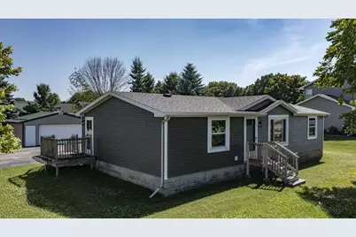 500 Pheasant Drive, New London, WI 54961 - Photo 1