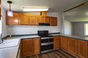 500 Pheasant Dr, New London, WI 54961 - Photo 4