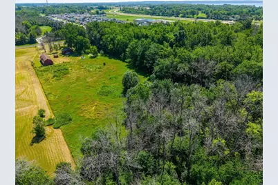 N8801 S Coop Road, Menasha, WI 54952 - Photo 12