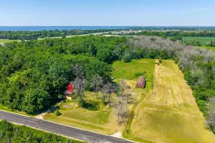 N8801 S Coop Rd, Menasha, WI 54952 - Photo 4