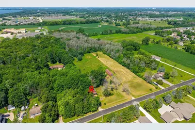 N8801 S Coop Road, Menasha, WI 54952 - Photo 8