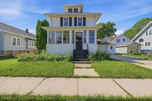 154 E 11th St, Fond du Lac, WI 54935 - Photo 1