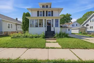 154 E 11th St, Fond du Lac, WI 54935 - Photo 1