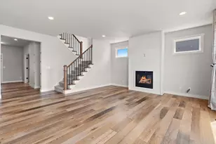 N9239 Laura St, Appleton, WI 54915 - Photo 12