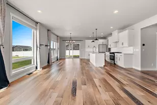 N9239 Laura St, Appleton, WI 54915 - Photo 14