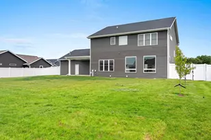 N9239 Laura St, Appleton, WI 54915 - Photo 64