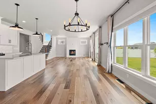 N9239 Laura St, Appleton, WI 54915 - Photo 16