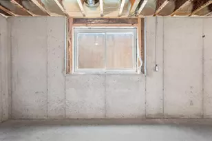 N9239 Laura St, Appleton, WI 54915 - Photo 60