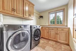 1753 Martinwood Ct, De Pere, WI 54115 - Photo 28