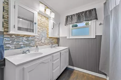 1496 Russell Street, Green Bay, WI 54304 - Photo 38