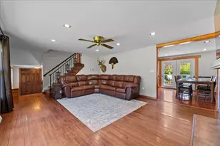 1496 Russell St, Green Bay, WI 54304 - Photo 6