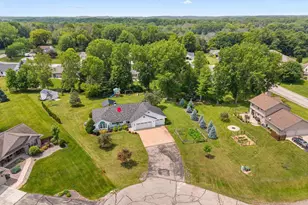 3137 Hartford Ct, Suamico, WI 54313 - Photo 42