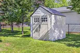 1235 S Westhaven Dr, Oshkosh, WI 54904 - Photo 6