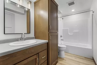 3375 Shawano Avenue, Green Bay, WI 54313 - Photo 18