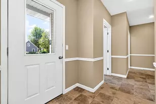 2415 Maple Grove Dr, Neenah, WI 54956 - Photo 24