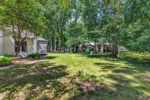 2415 Maple Grove Dr, Neenah, WI 54956 - Photo 52