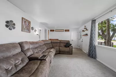 1643 W Mason Street, Green Bay, WI 54303 - Photo 8