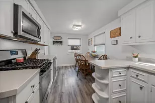 1643 W Mason St, Green Bay, WI 54303 - Photo 6