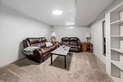 1643 W Mason Street, Green Bay, WI 54303 - Photo 22