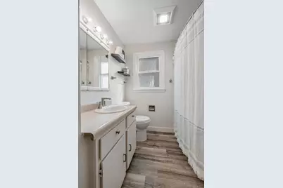 1643 W Mason Street, Green Bay, WI 54303 - Photo 14
