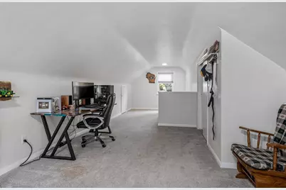 1643 W Mason Street, Green Bay, WI 54303 - Photo 18