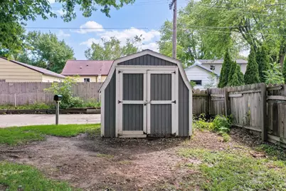 1643 W Mason Street, Green Bay, WI 54303 - Photo 32