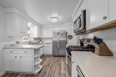 1643 W Mason Street, Green Bay, WI 54303 - Photo 4