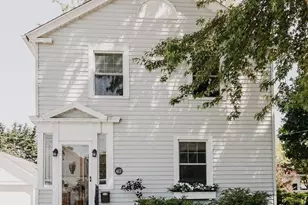 417 S 26th St, Manitowoc, WI 54220 - Photo 8