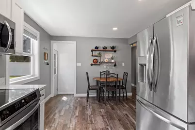 424 Memory Court, Green Bay, WI 54301 - Photo 14