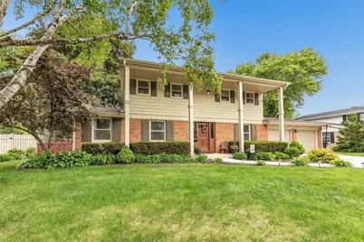 116 S Clay Street, De Pere, WI 54115 - Photo 2